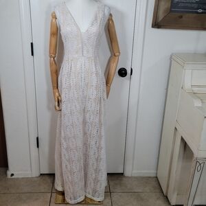 Lulu’s Eliana White & Nude Lace Maxi Dress Size XS Style #615232